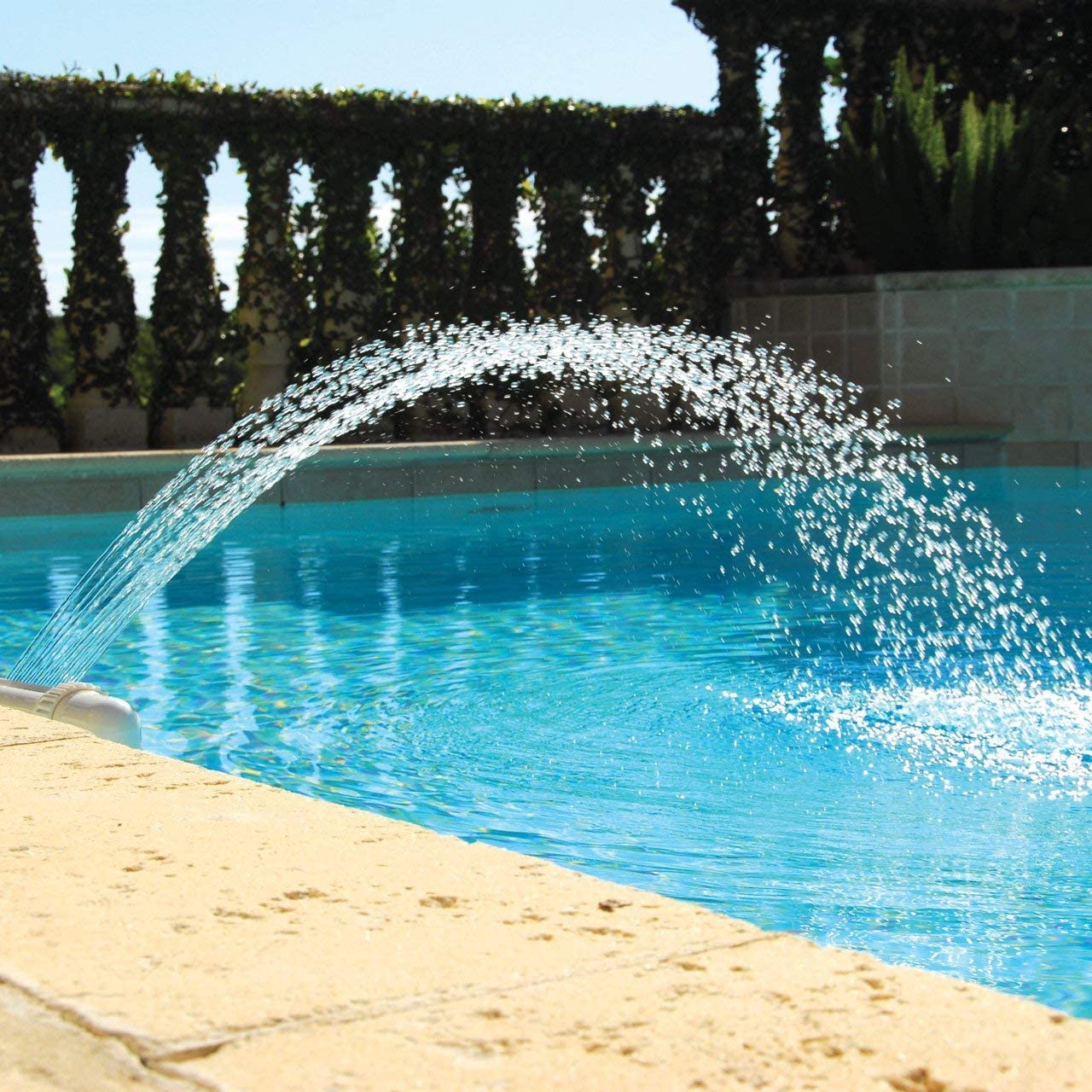 Dancing fountains and waterfalls